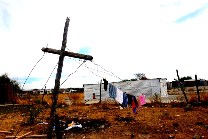 <산 밑으로 내려 가십시오>