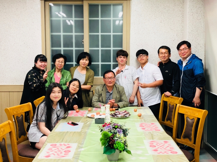 <광야의 배고픔보다 가나안의 배부름이 더 위험합니다>