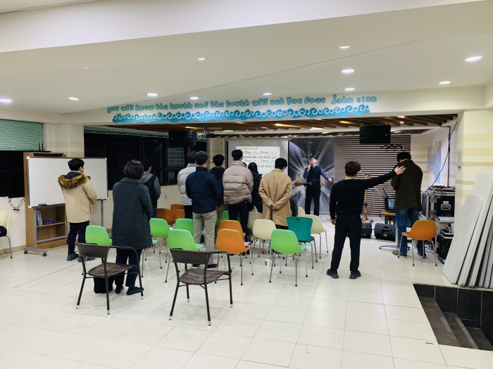 <예수님을 따르는 조건>