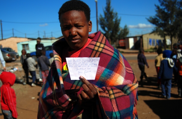 큰 자를 섬기는 작은 자 작은 자를 섬기는 큰 자