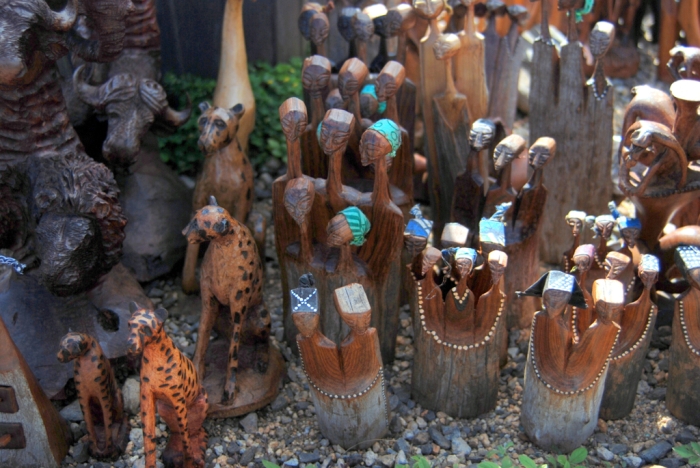 사람은 왜 끊임없이 우상을 만들려고 하는가?